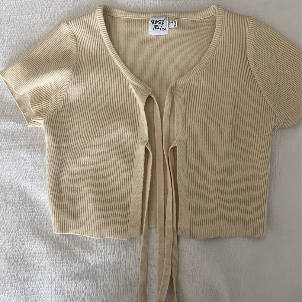 Tan short sleeve top Princess Polly size 6